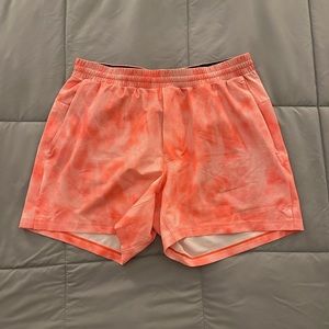 Lululemon Pool Short 5”
